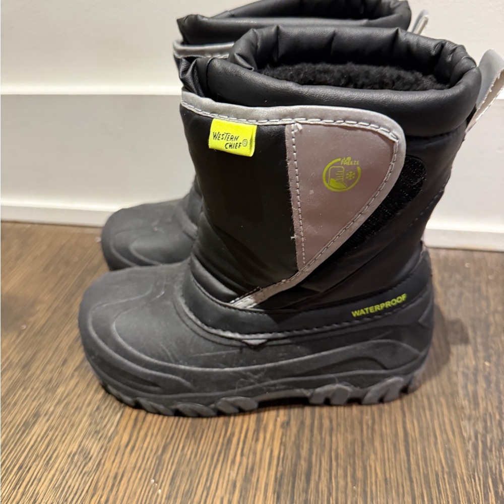 Western Chief Kids Black Waterproof Snow Boots - used once!